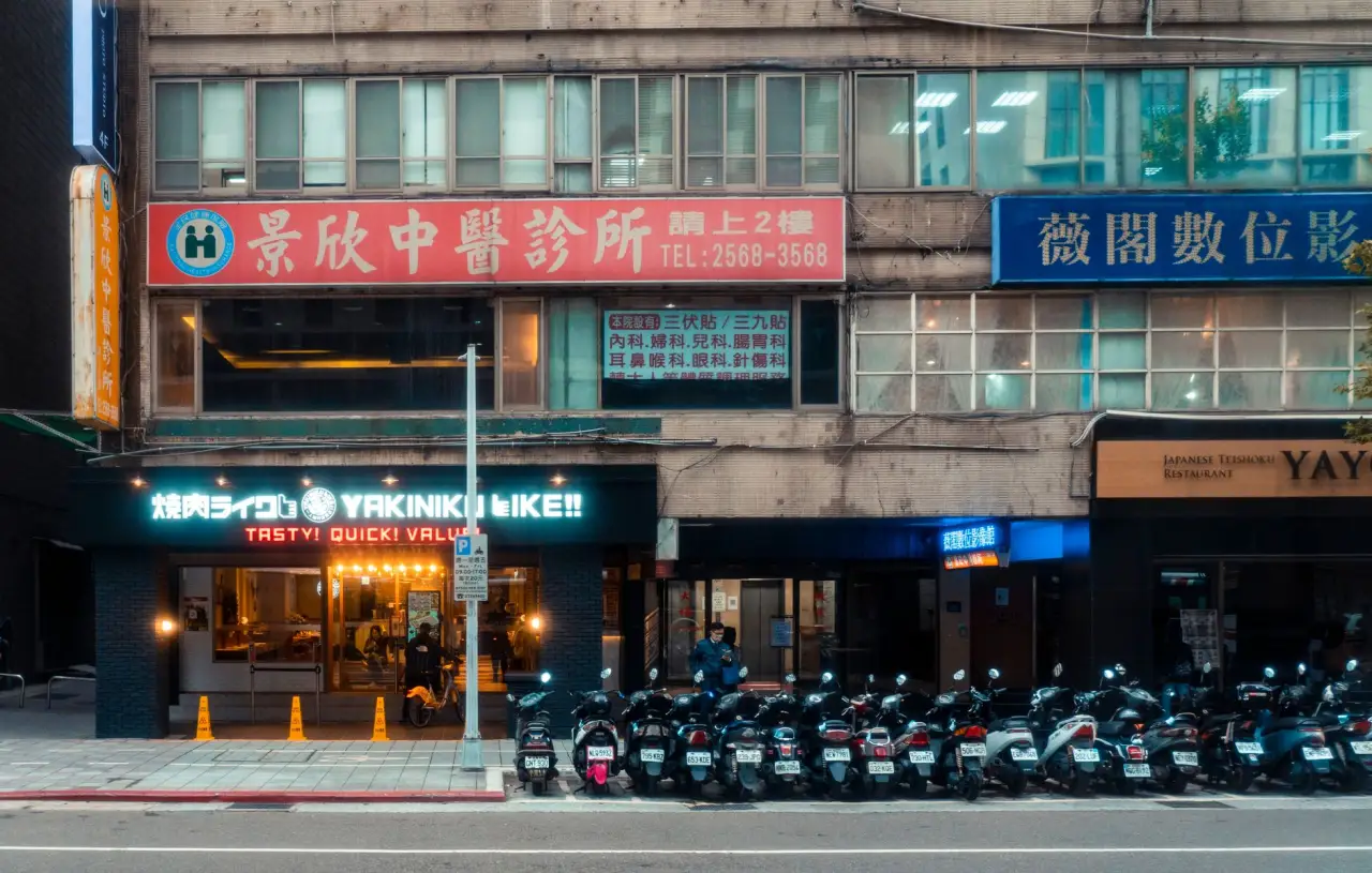 苏州道路划线行业动态:厂区与停车场标线施工标准的新变化正文配图 2